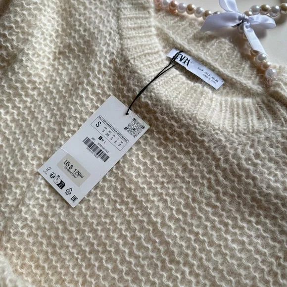 Zara Cream Long Sleeve Knit alpaca blend Dress - Picture 8 of 9